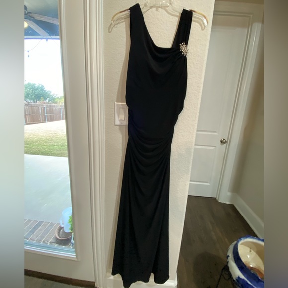 Cachet Black Long Dress size 10 - Picture 1 of 13